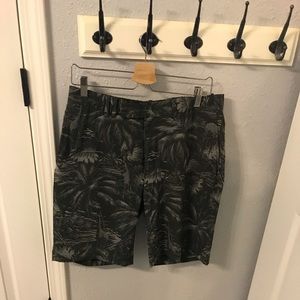 RLX Ralph Lauren Shorts Size 32